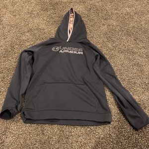 Under Armour sweatshirt